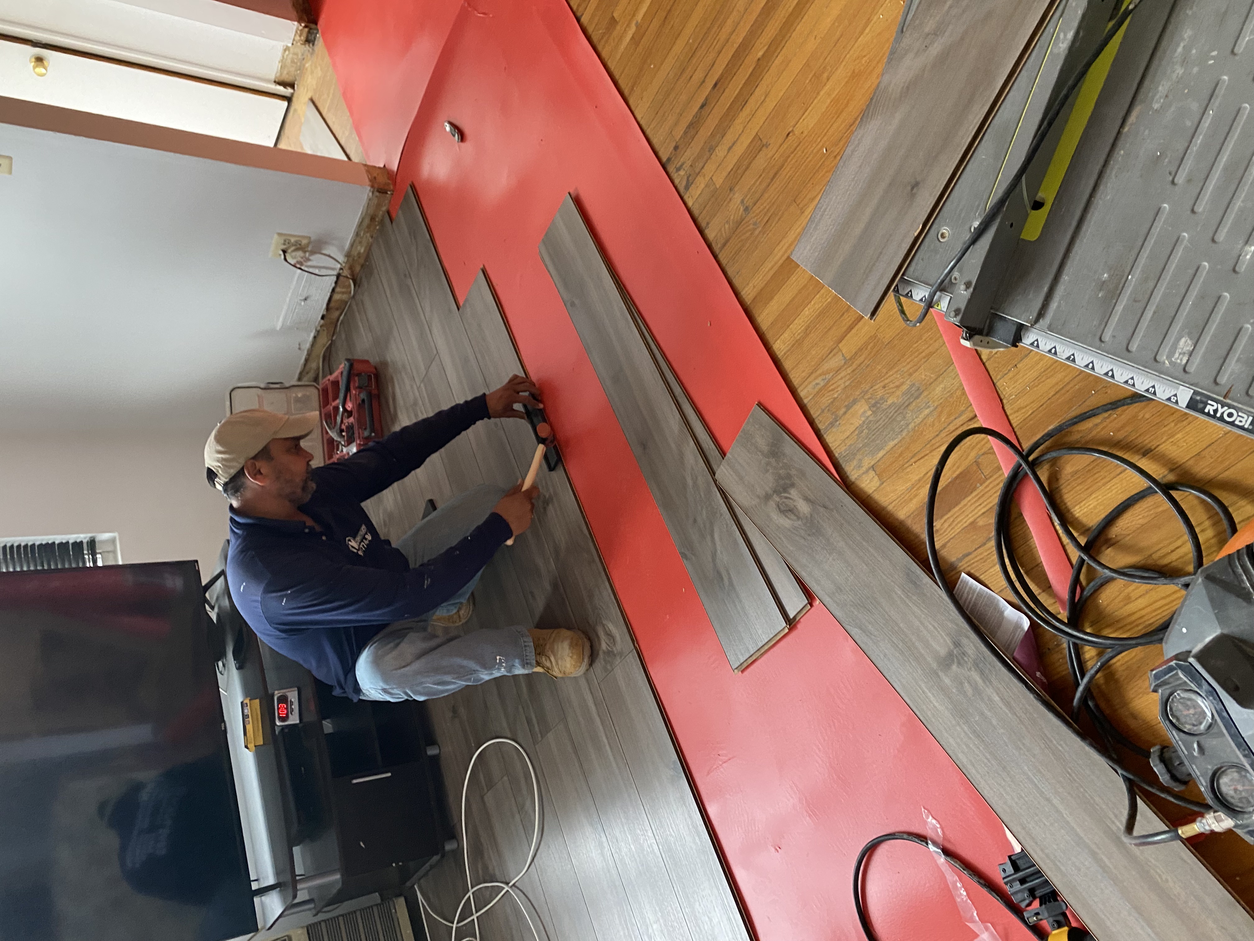 Professional laminate flooring installation