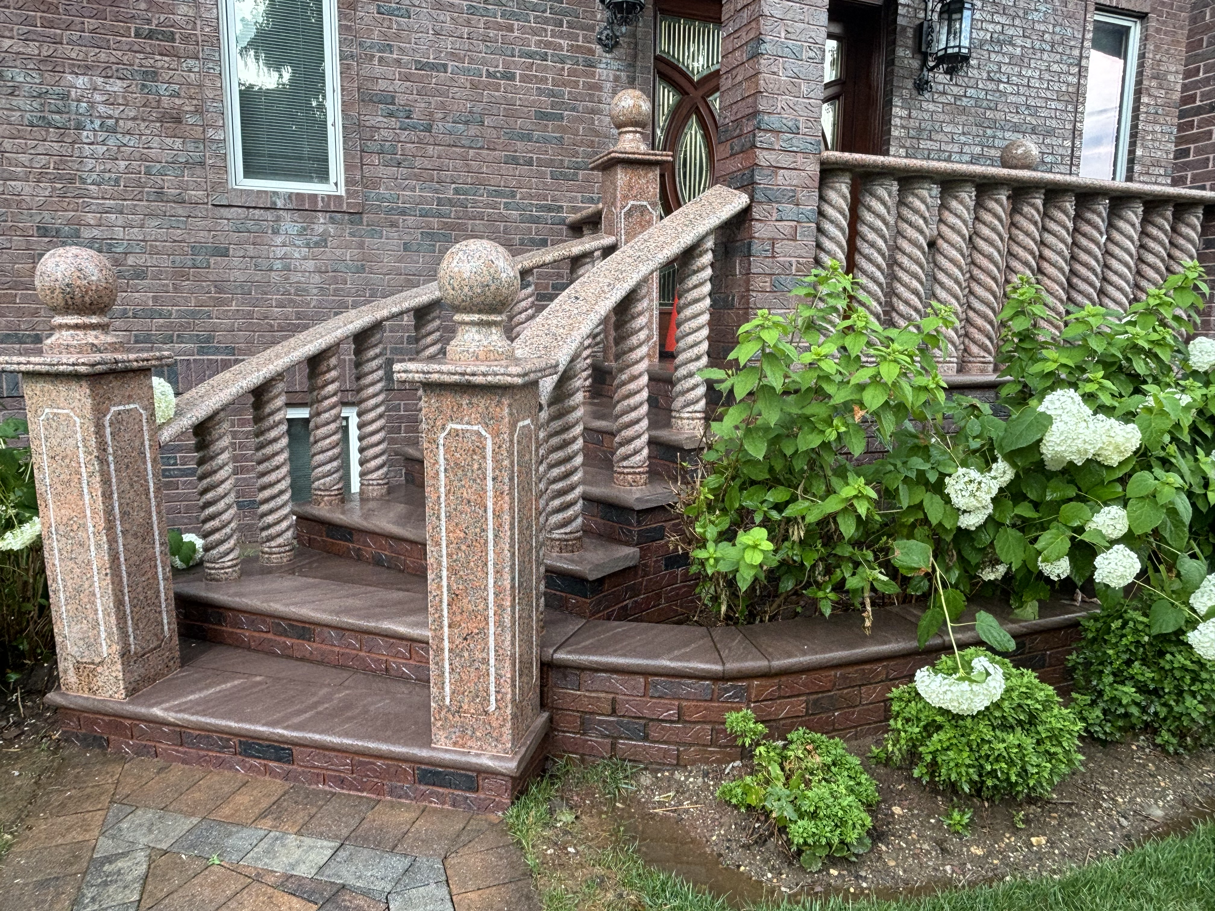 Curved granite stairs - side view